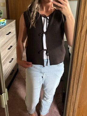 Tie sweater